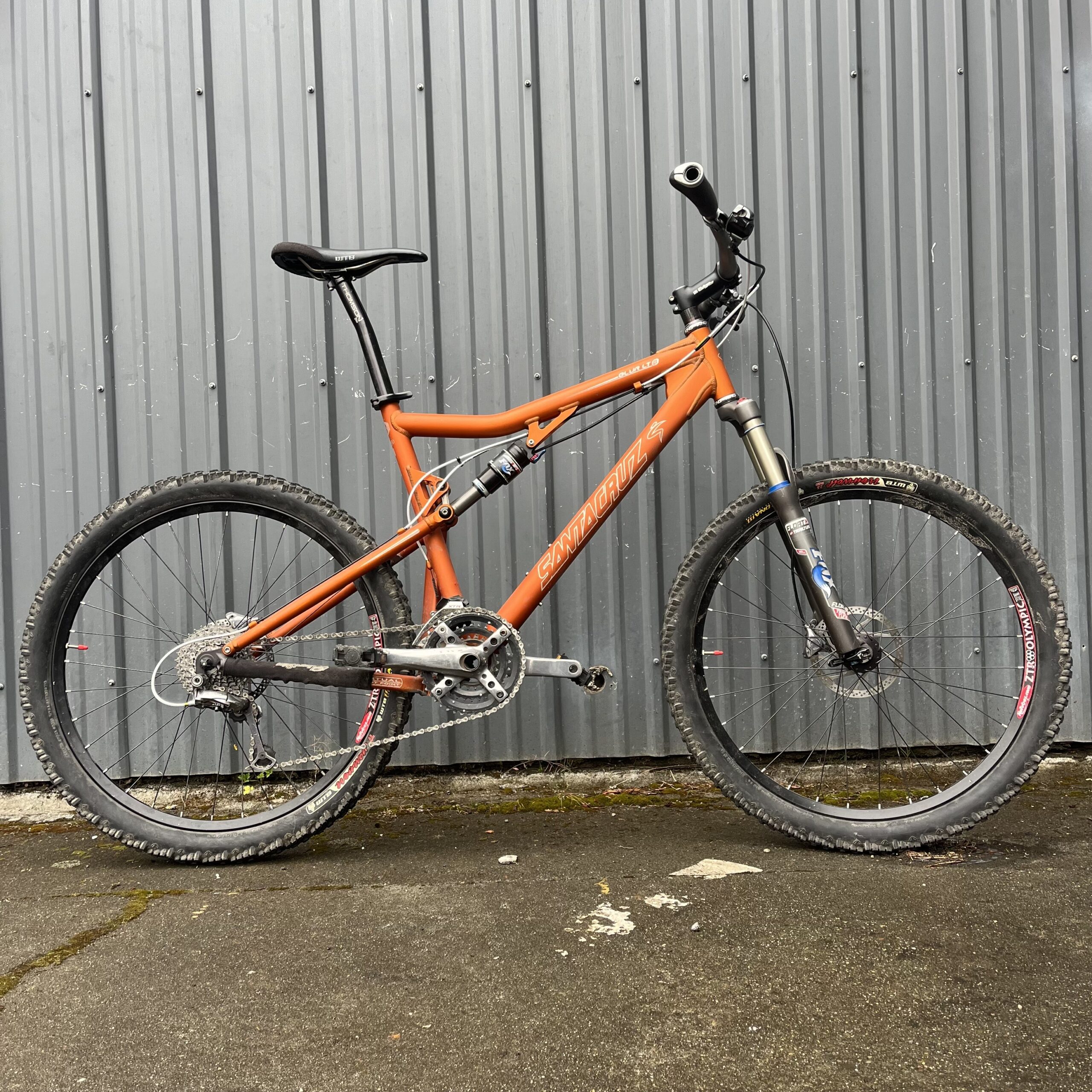 Full Suspension Santa Cruz Blur